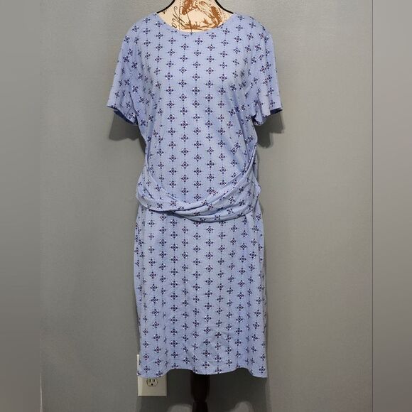 👗Liz Claiborne, midi dress. Light blue with all over print. NWT, Size XXL - Picture 1 of 8
